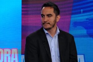 Nicolás Hurtado fue entrevistado por el Diario La Hora